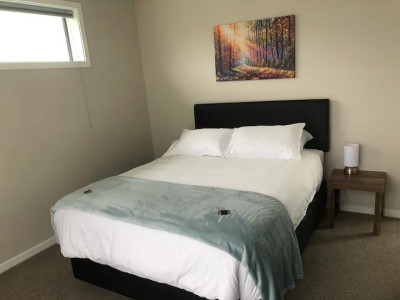bedroom1