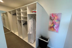 walk-in-wardrobe